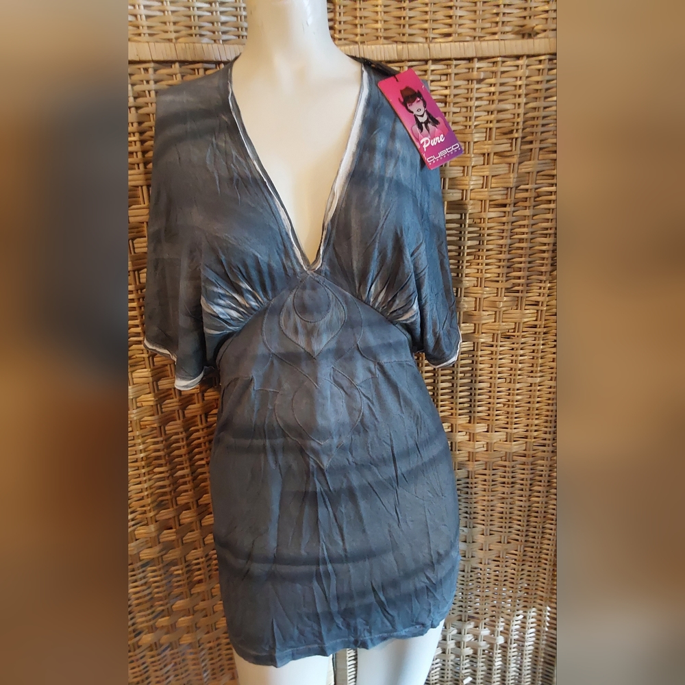 NWT Custo tee